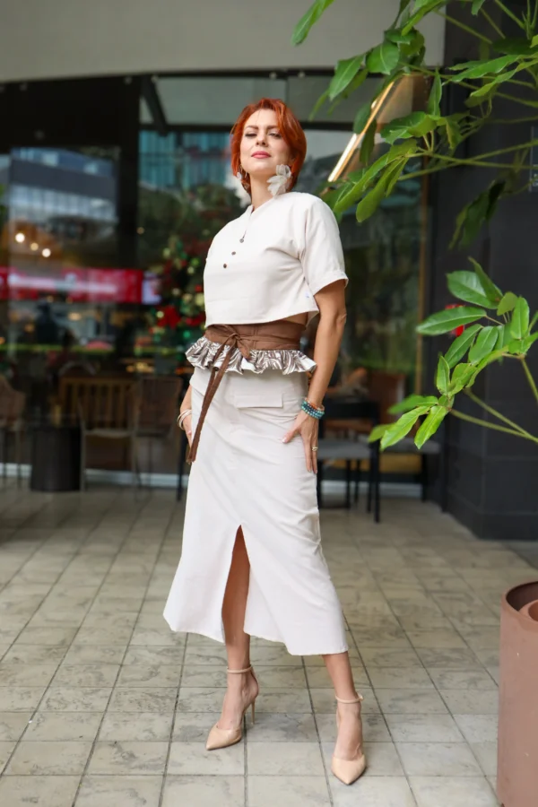 nÁra · ola falda midi de lino